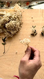 Tocado personalizado de flores preservadas · Menorca Flowers