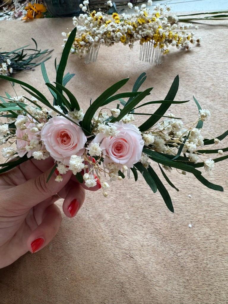 Peineta Rose tocado novia artesanal · Menorca Flowers