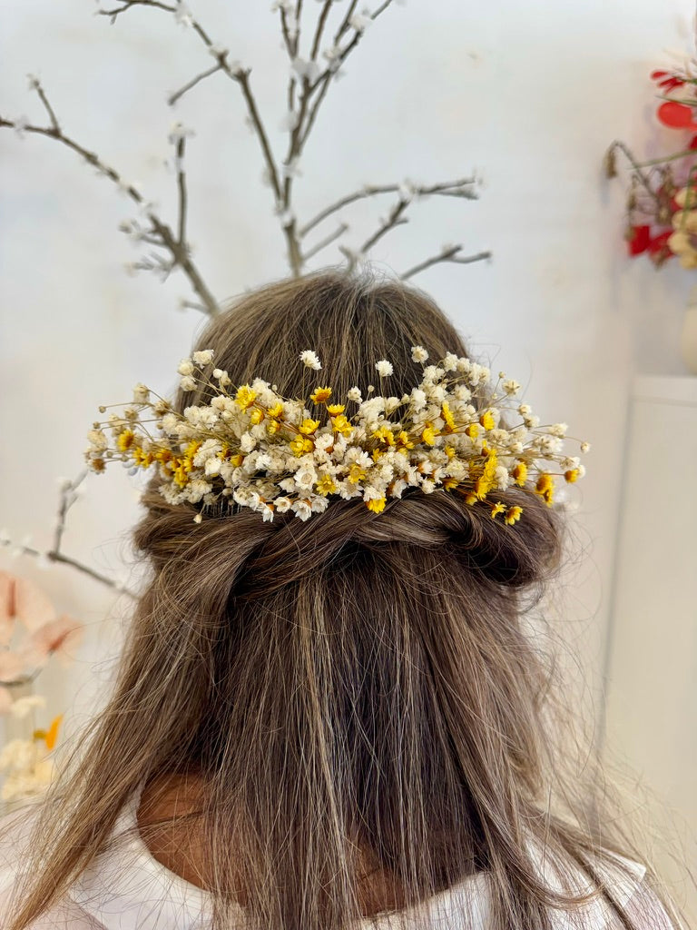 Peineta Joy – Tocado de paniculata y marcela preservadas · Menorca Flowers